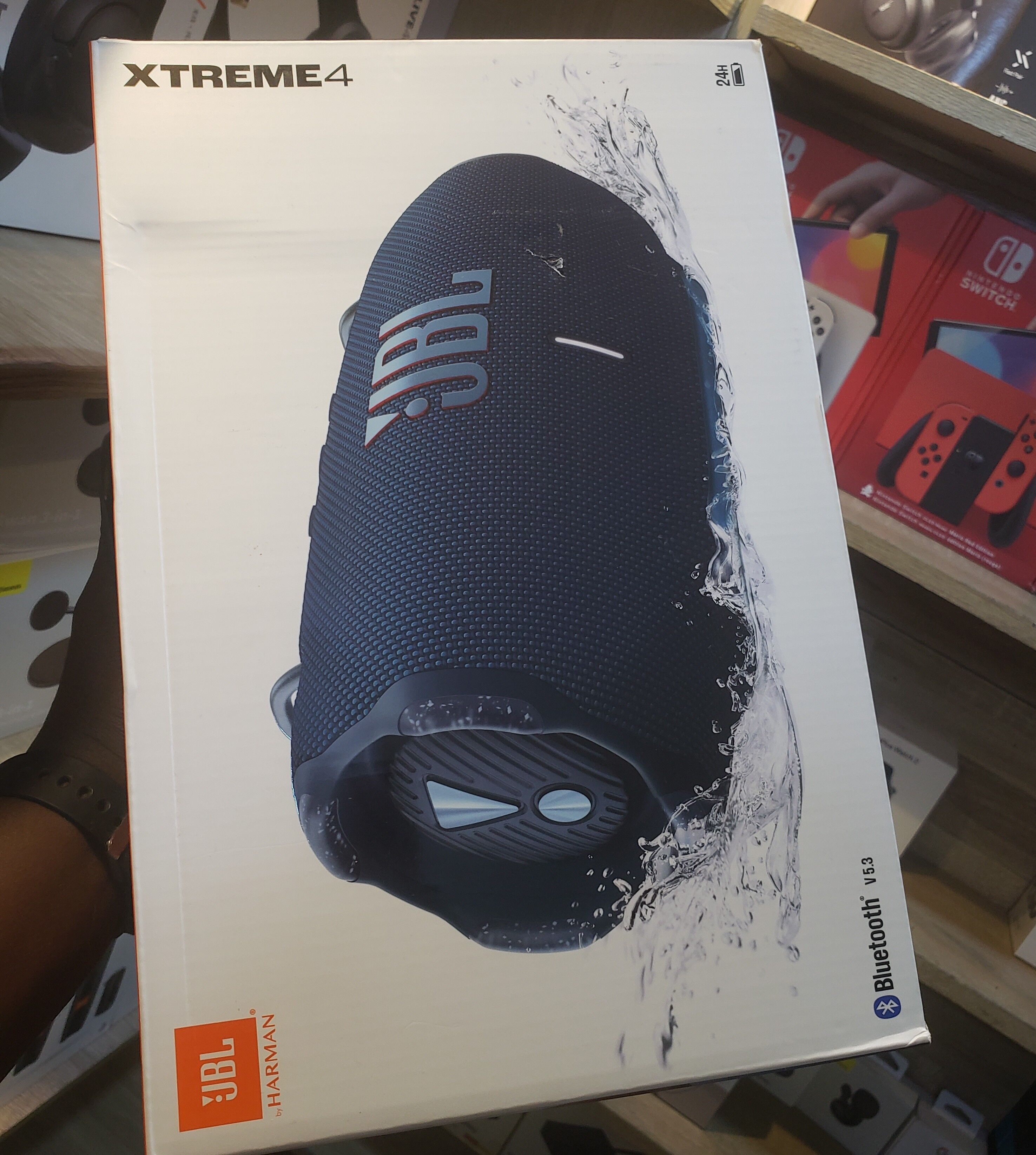 Product image thumbnail: JBL EXTREME 4