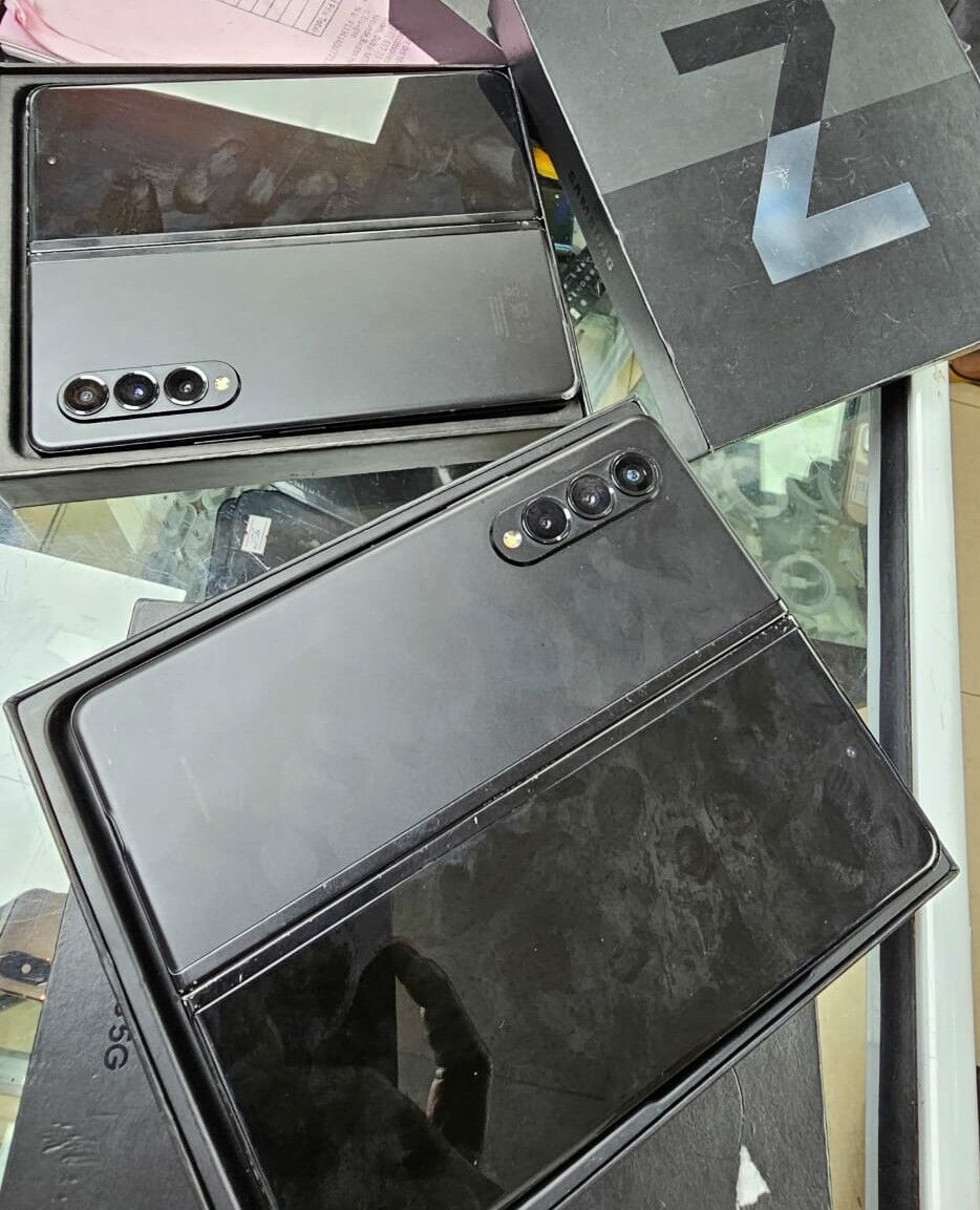 Image du produit : SAMSUNG GALAXY ZFOLD3 5G - 512G 🇺🇸