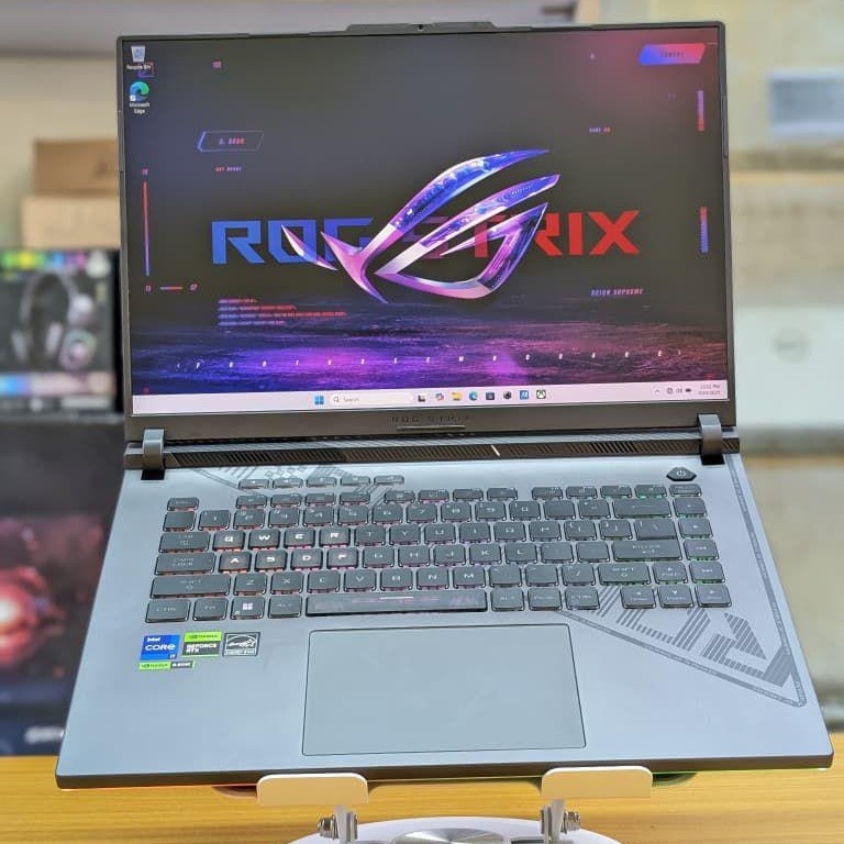 Image du produit : Asus ROG Strix G614 RTX 4060 8G dédiée 1To/32