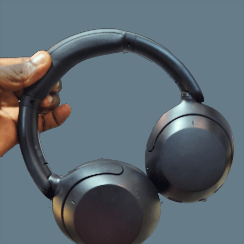 Product image thumbnail: SONY CASQUE WH-1000XM4