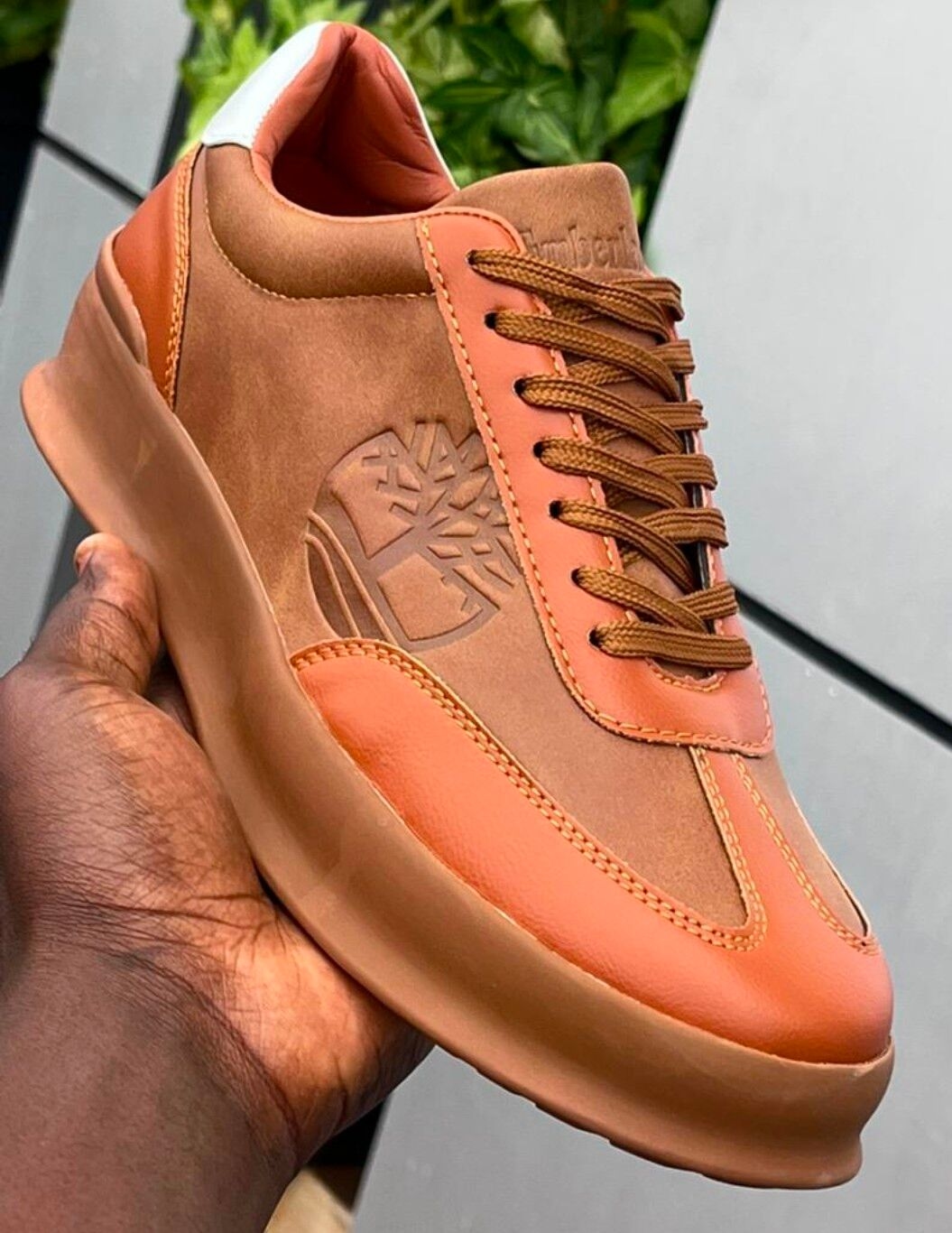 Image du produit : Chaussures décontractées pour hommes, DIOR, TIMBERLAND et