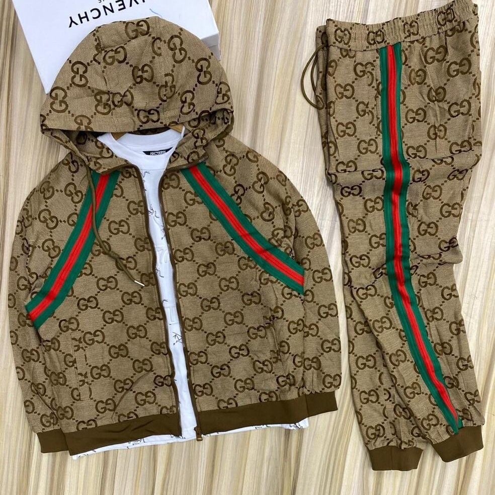 Product image thumbnail: GUCCI set