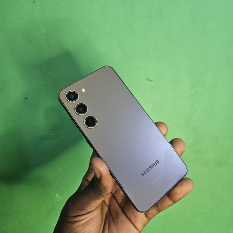 Product image thumbnail: SAMSUNG GALAXY S23 5G - 128/8