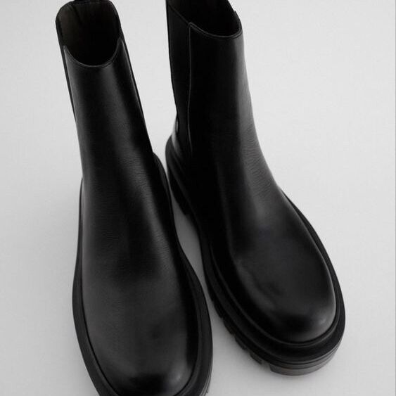 Product image thumbnail: black and gray zara ankle boots