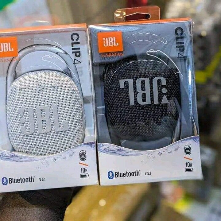 Product image thumbnail: JBL CLIP 4