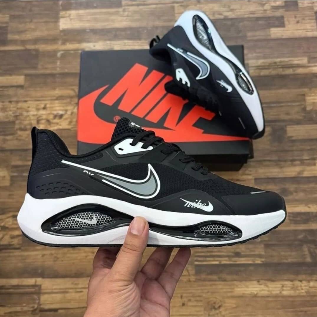 NIKE AIR WINFLO