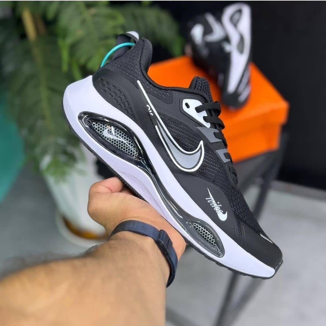 NIKE AIR WINFLO