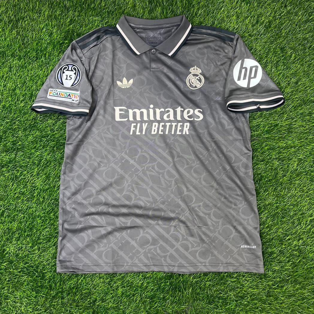 maillot real Madrid  domicil et extérieur