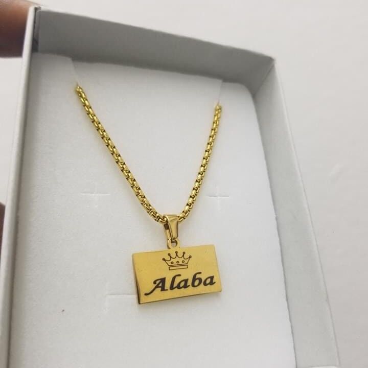 personalized necklace