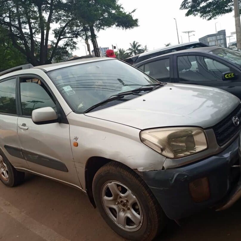 Rav 4 2004