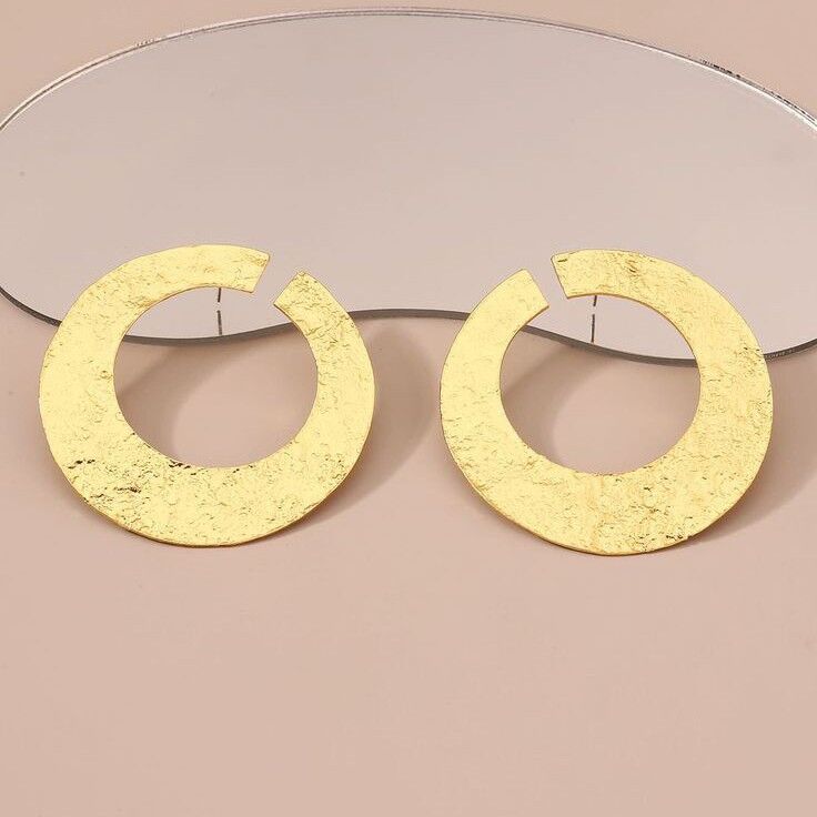 elegant 18k gold earrings