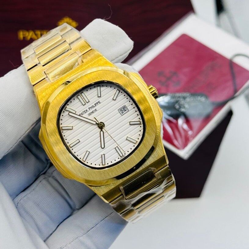 PATEK PHILIPPE Nautilus