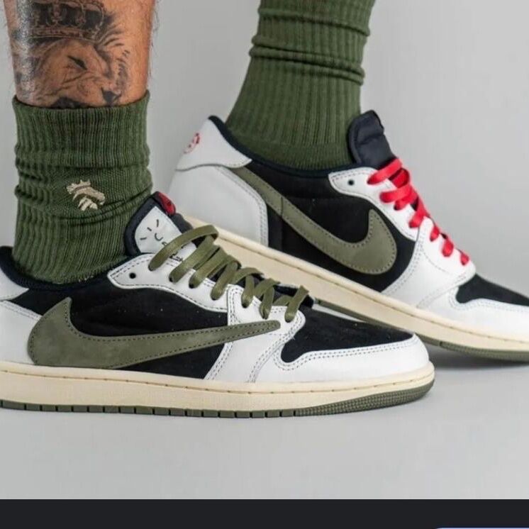 AIR JORDAN 1 LOW