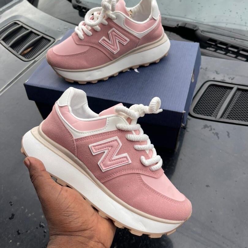 NEW BALANCE