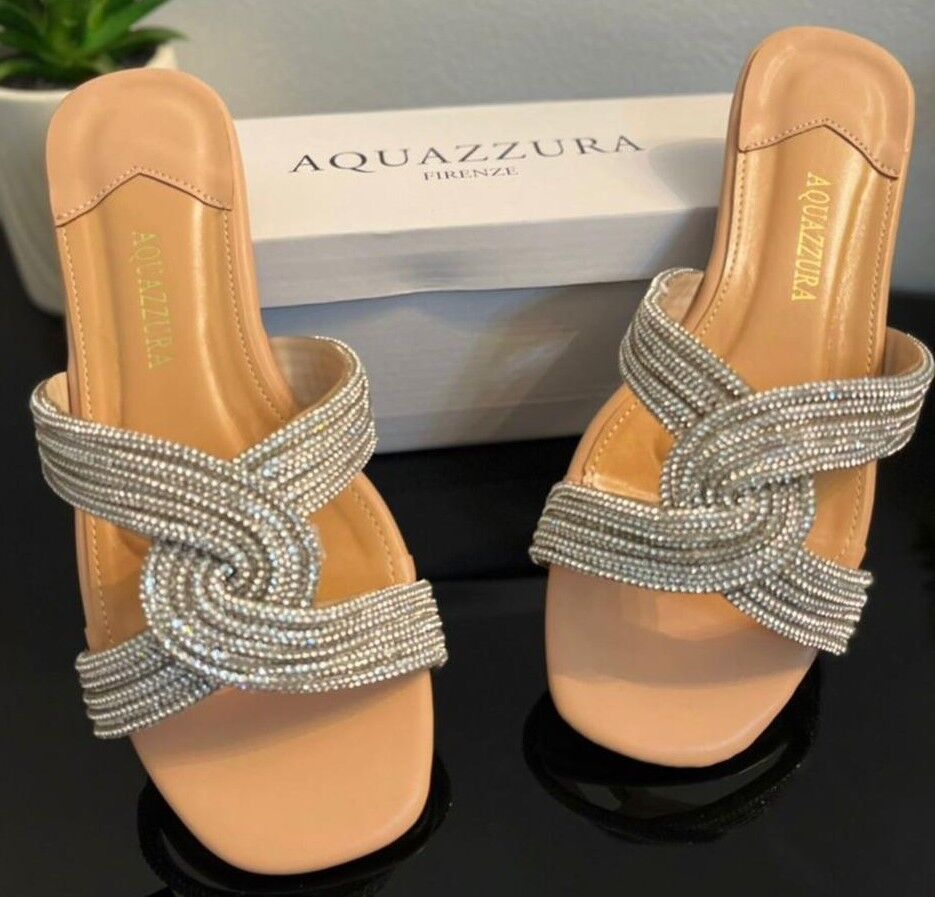 AQUAZZURA