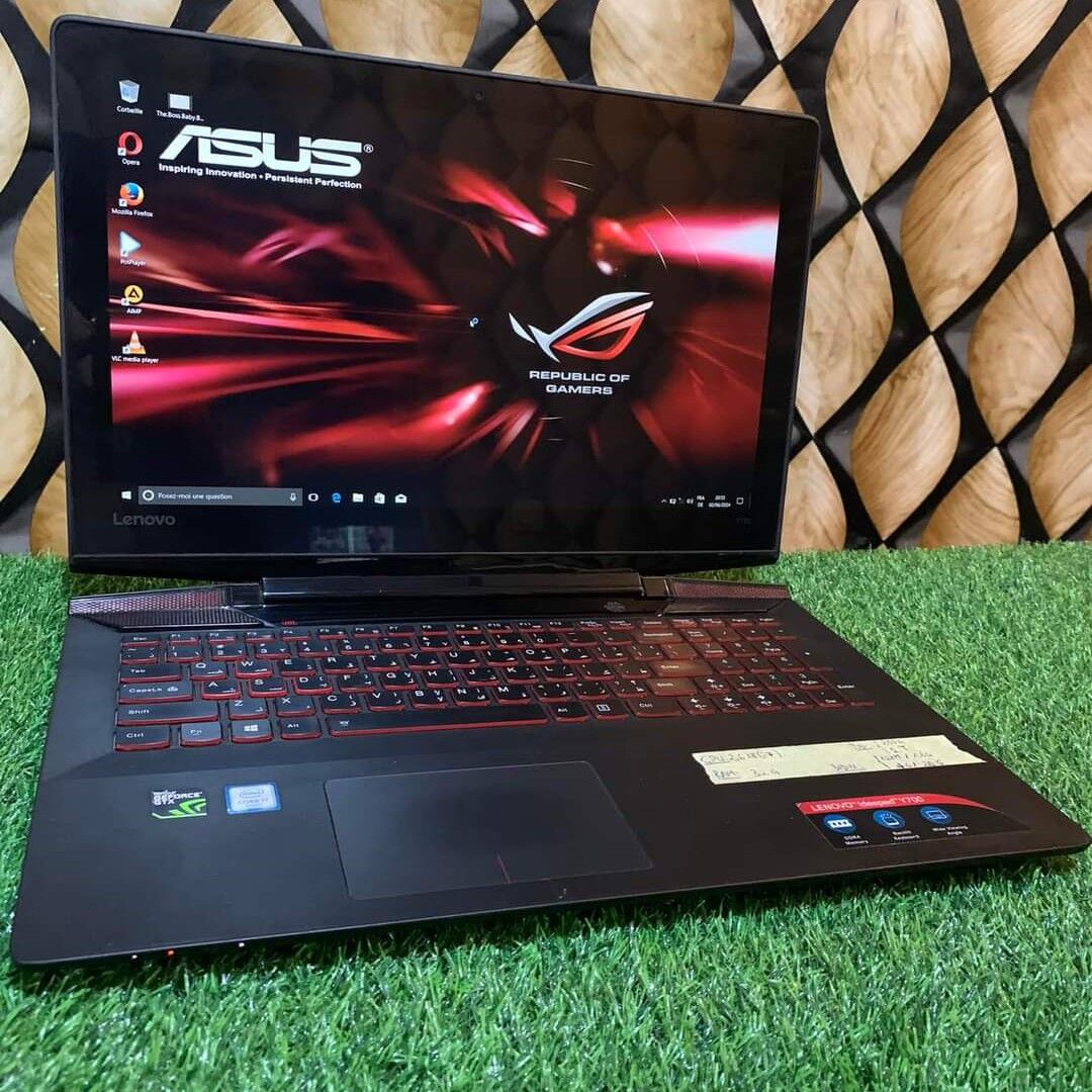 Lenovo ideapad y 700