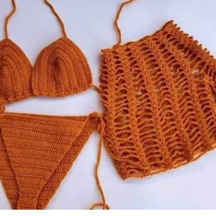 maillot de bain tricoté à la main