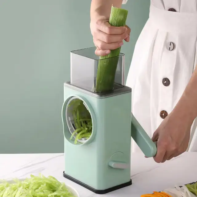 Manual grater