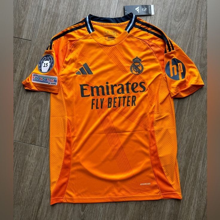 maillot real Madrid  domicil et extérieur