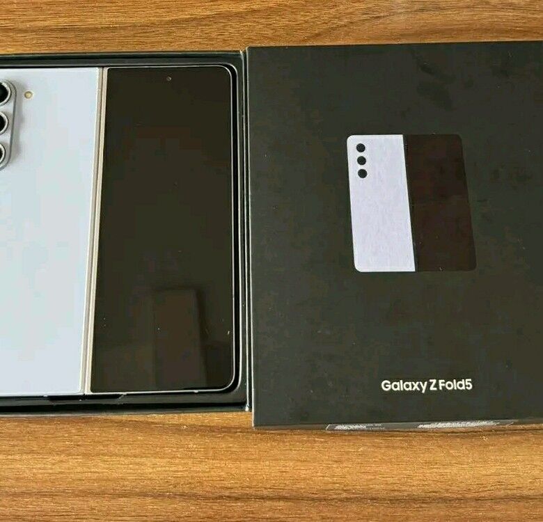 SAMSUNG GALAXY ZFOLD5 - 512G