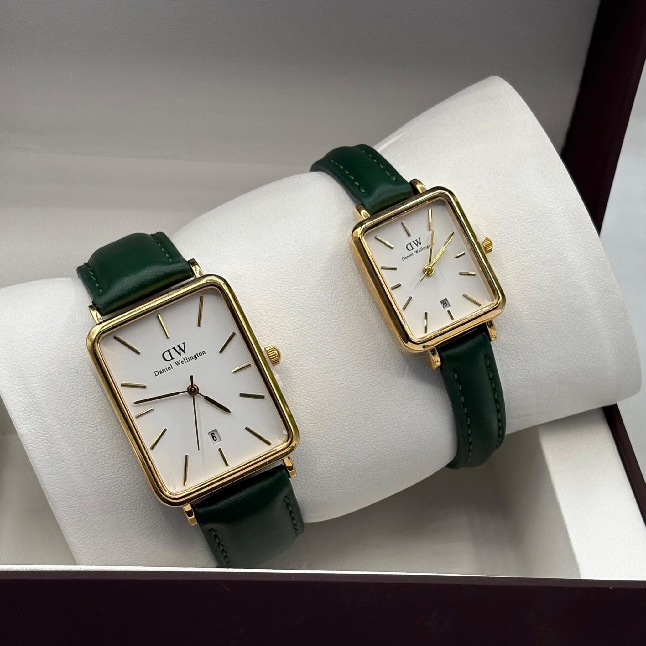 Daniel Wellington couple