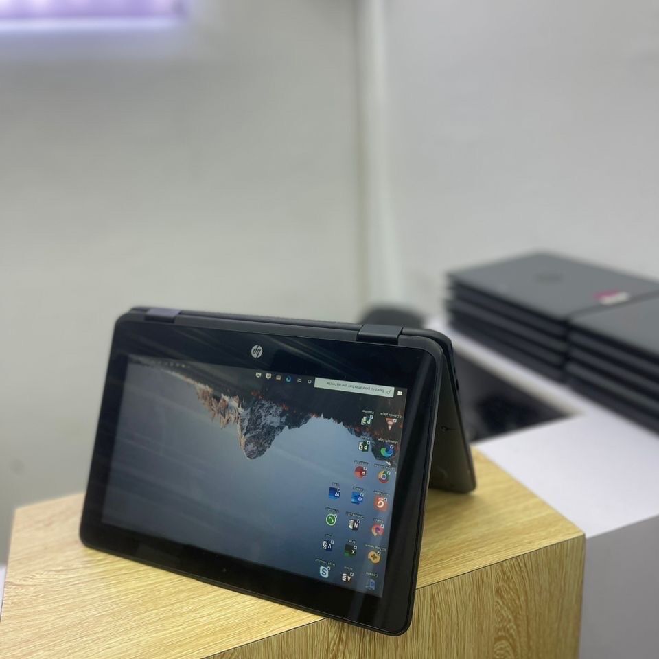 HP probook X360 Écran tactile rotatif à 360degree