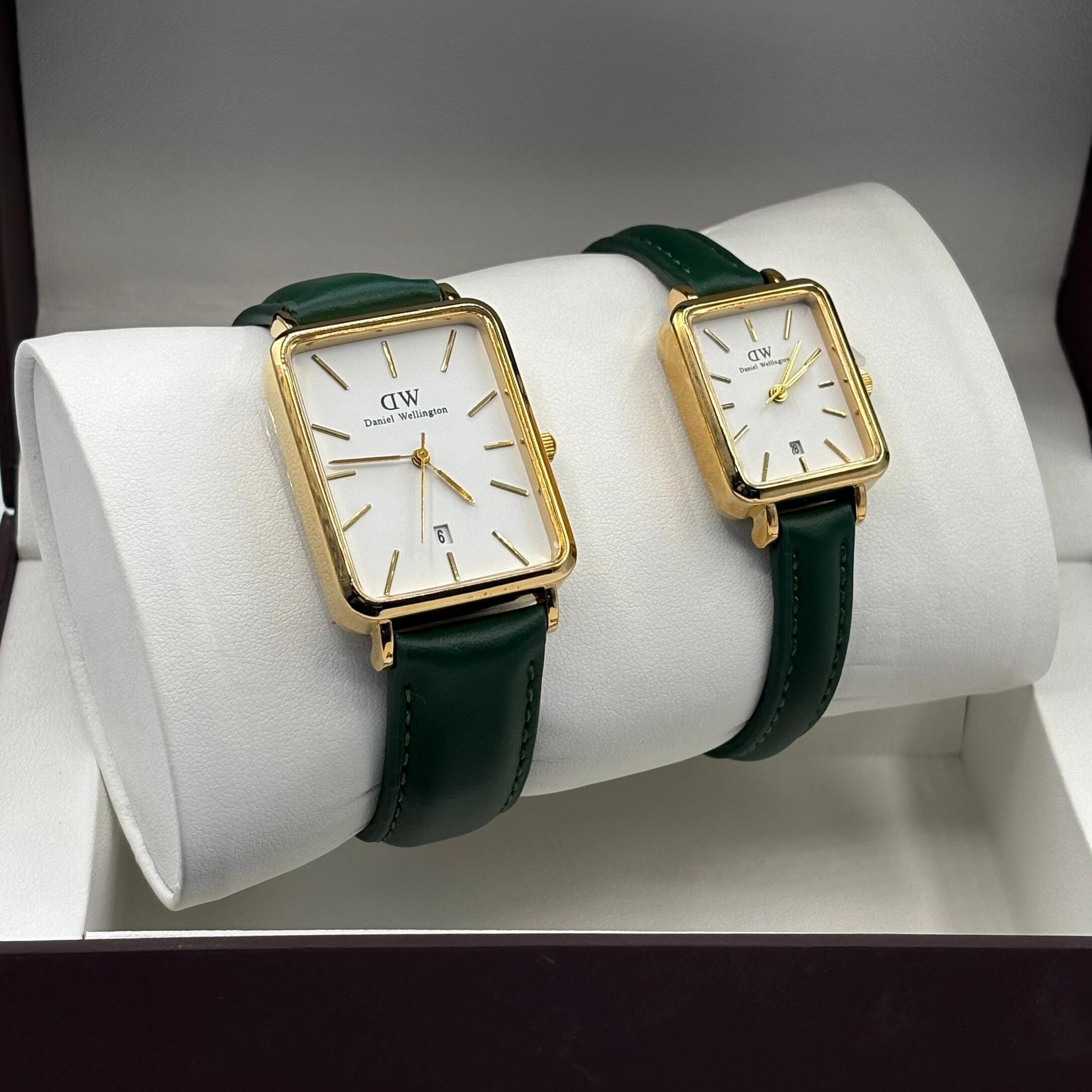 Daniel Wellington couple