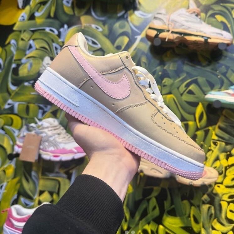 Nike AIR FORCE 1