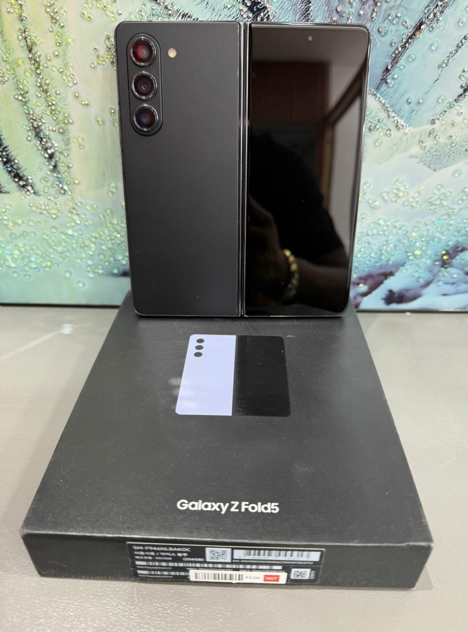 SAMSUNG GALAXY ZFOLD5 - 512G - SOLDES